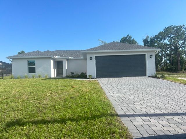 2718 NW 22nd Terrace in Cape Coral, FL - Foto de edificio