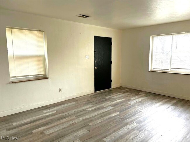 2614 Sunset Blvd in Steubenville, OH - Building Photo - Building Photo