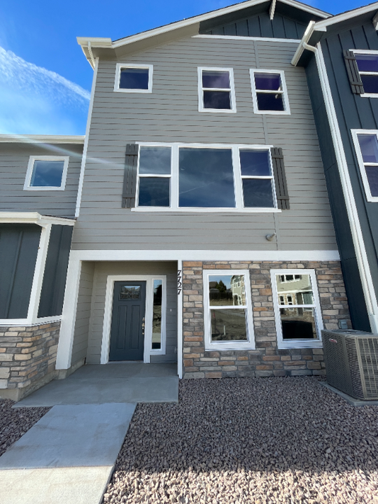 7727 Miola Pt in Colorado Springs, CO - Building Photo