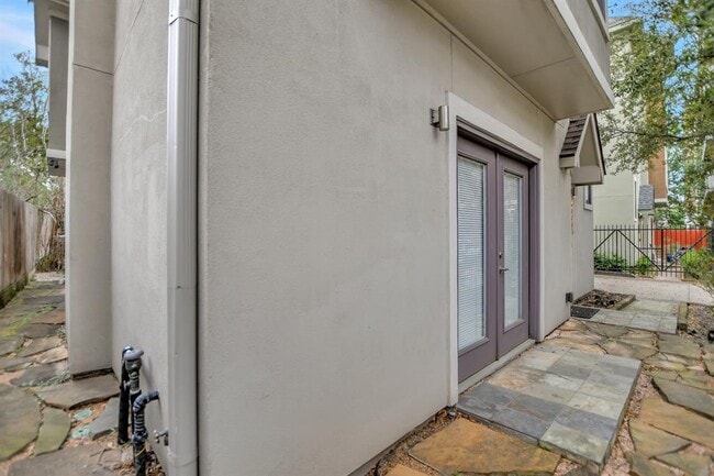 4306 O'Reilly in Houston, TX - Foto de edificio - Building Photo