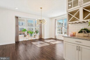 2762 Lady Slipper Rd in Gambrills, MD - Building Photo