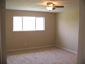 4742 Tain Dr in Houston, TX - Building Photo - Building Photo