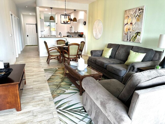 property at 7895 Mahogany Run Ln