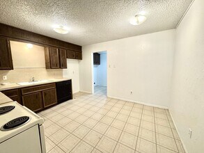 6509 21st St in Lubbock, TX - Building Photo - Building Photo