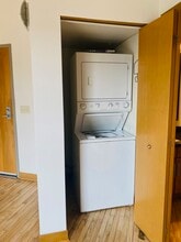 1017 S 2nd St, Unit 403 in Milwaukee, WI - Foto de edificio - Building Photo