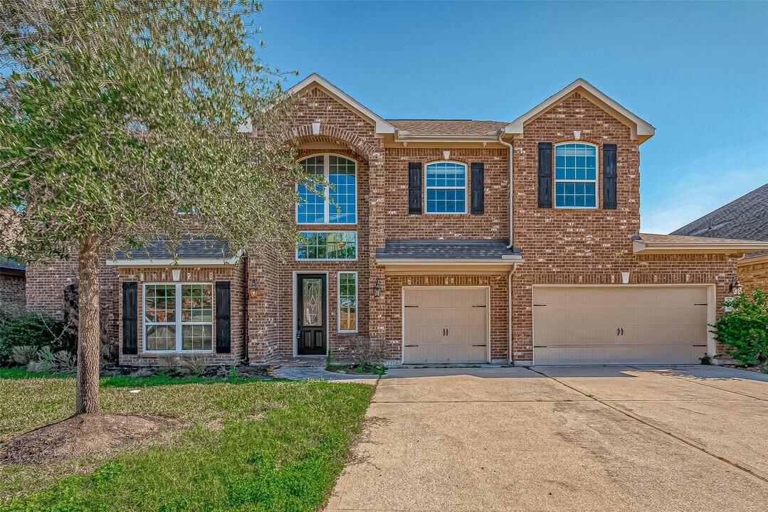 30806 Academy Trace Dr in Spring, TX - Building Photo