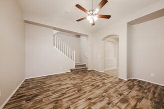 2362 W Sleepy Ranch Rd in Phoenix, AZ - Building Photo - Building Photo