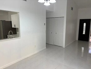 12237 SW 210th St in Miami, FL - Building Photo - Building Photo