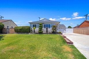 4551 Maris Ave in Pico Rivera, CA - Building Photo