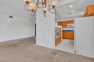 35 E Agate Ave in Las Vegas, NV - Building Photo - Building Photo