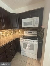 2 Crosswood Ct in Burtonsville, MD - Building Photo - Building Photo