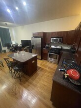 837 S Western Ave in Chicago, IL - Building Photo - Building Photo
