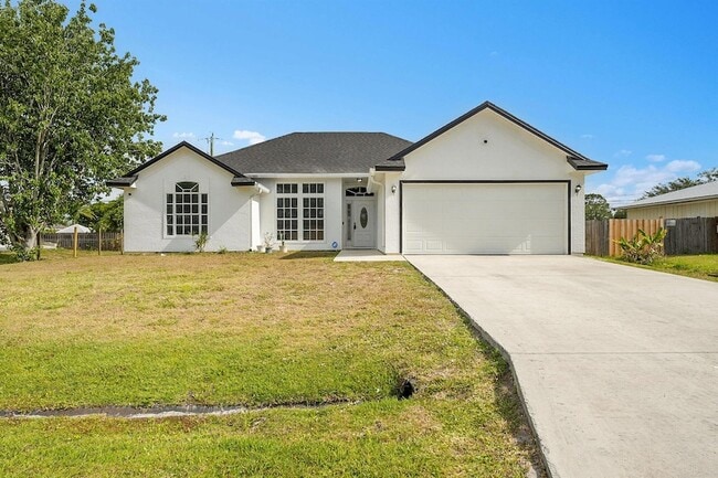 property at 333 SW Dwight Ave