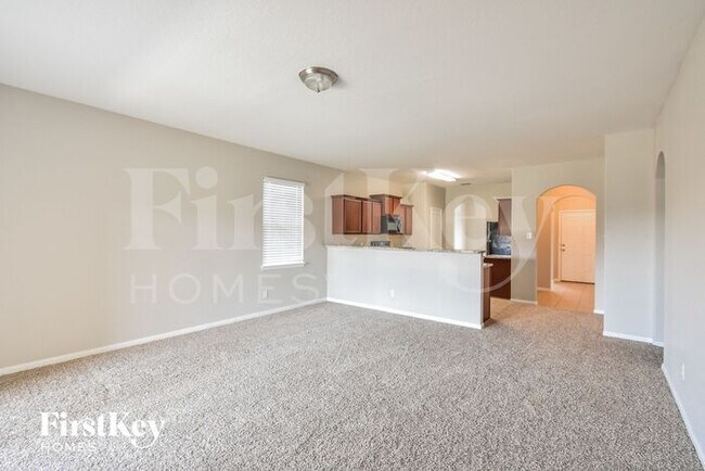 12332 Claiborne in San Antonio, TX - Foto de edificio - Building Photo