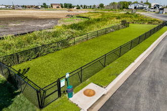 Spring Creek Luxury Living in Sioux Falls, SD - Foto de edificio - Building Photo