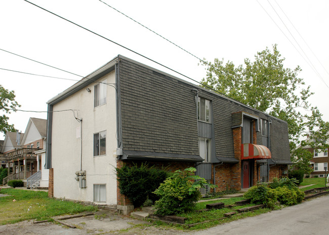 296 E 17th Ave in Columbus, OH - Building Photo - Building Photo