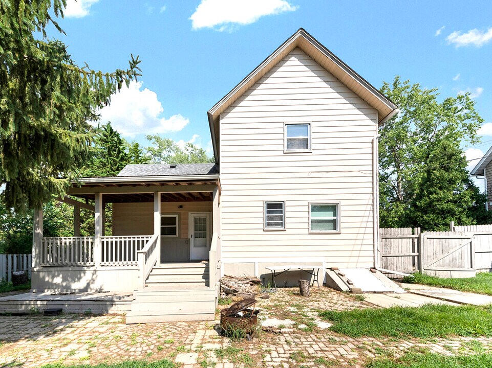 1513 Connor Ave in Lockport, IL - Building Photo