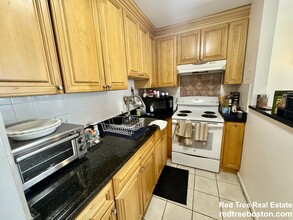 3 Larose Pl, Unit 15 in Boston, MA - Building Photo - Building Photo