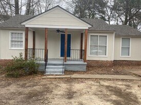 778 Avalon Rd in Jackson, MS - Building Photo