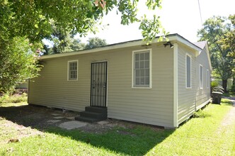 1633 N 16th St in Baton Rouge, LA - Building Photo - Building Photo