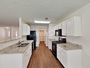 361 Red Maple Way in Dallas, GA - Building Photo - Building Photo