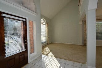 15307 Amesbury Ln in Sugar Land, TX - Building Photo - Building Photo