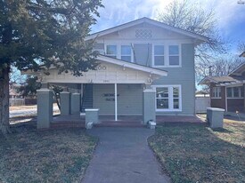 1801 11th St in Wichita Falls, TX - Building Photo