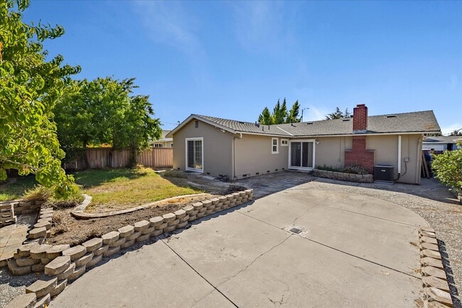 2651 Poplarwood Way in San Jose, CA - Foto de edificio - Building Photo