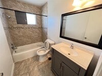 11603 Leader St photo'