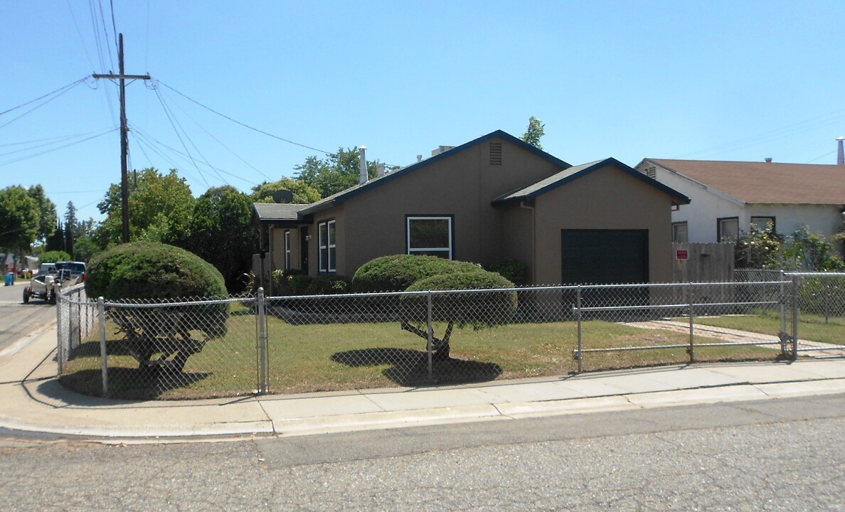 1430 Freeman St in Marysville, CA - Building Photo