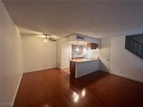 1467 Lorilyn Ave in Las Vegas, NV - Building Photo - Building Photo