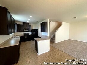 7422 Primrose Post in San Antonio, TX - Building Photo - Building Photo