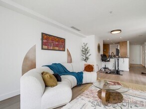 1205 Pacific Hwy in San Diego, CA - Building Photo - Building Photo