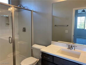 2426 Quiet Ode St in Henderson, NV - Building Photo - Building Photo