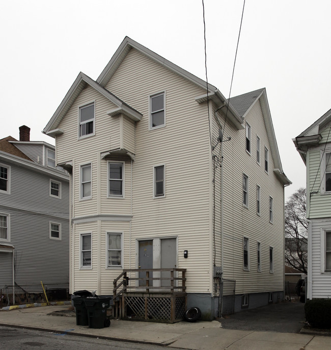 88 Union Ave in Providence, RI - Foto de edificio - Building Photo