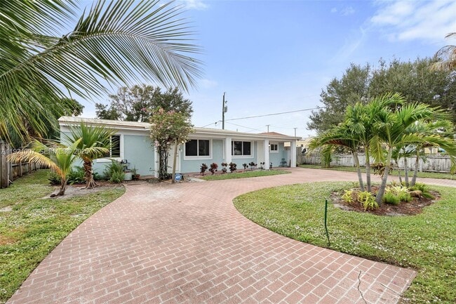 112 Milton St in Lantana, FL - Building Photo - Building Photo