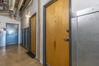 1331 S Flores St in San Antonio, TX - Building Photo - Building Photo