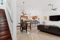 777 NE 4th Ave in Fort Lauderdale, FL - Building Photo - Building Photo