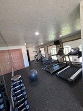 Halfway Creek Apartments in Holmen, WI - Building Photo - Building Photo