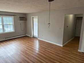 1901 Bodwell Rd in Manchester, NH - Building Photo - Building Photo