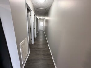 413 Fairview Ave in Franklin, KY - Foto de edificio - Building Photo