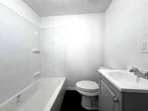 2721 Colgate St in Lubbock, TX - Building Photo - Building Photo