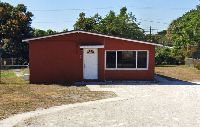 1601 NW 15th Ave in Fort Lauderdale, FL - Building Photo - Building Photo