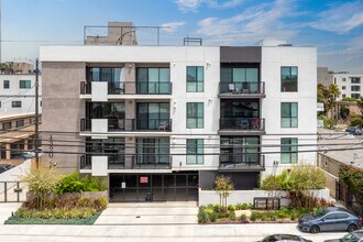 4320 Inglewood Blvd in Los Angeles, CA - Building Photo - Building Photo