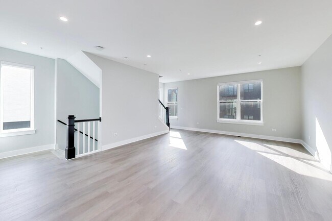 5424 Old Orchard Rd in Skokie, IL - Building Photo - Building Photo