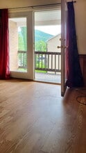 236 Oak St, Unit H6 in Boone, NC - Foto de edificio - Building Photo