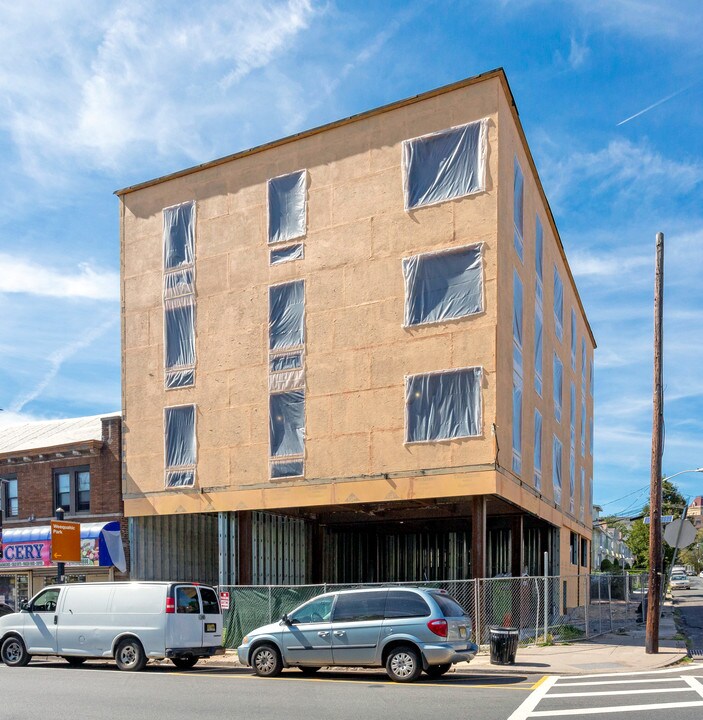 Tucker View Apartments - Building B in Newark, NJ - Building Photo