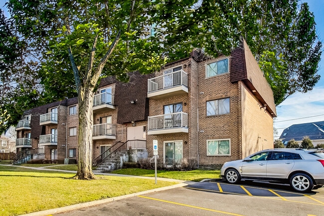 613 W Central Rd, Unit B7