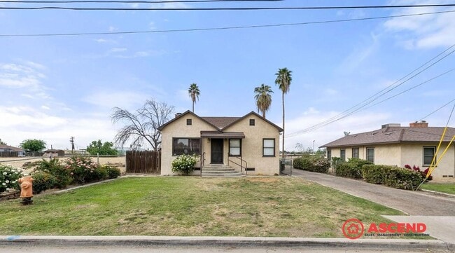 property at 400 E Belle Terrace