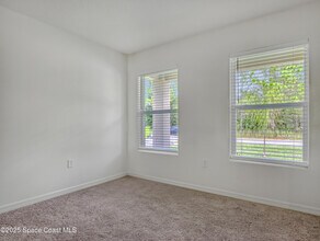 748 Lavender St SE in Palm Bay, FL - Building Photo - Building Photo